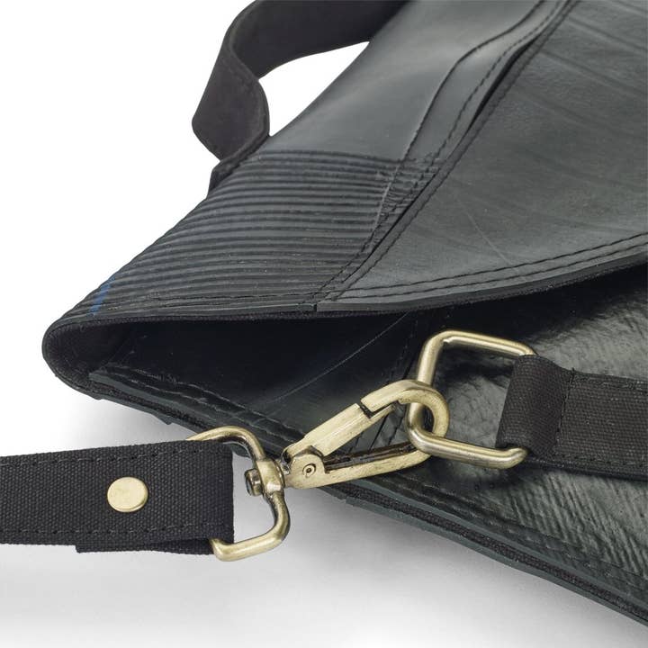 SO JUST SHOP - Wholesale Shoulder bag – women's - Vegan Saddle Bag3