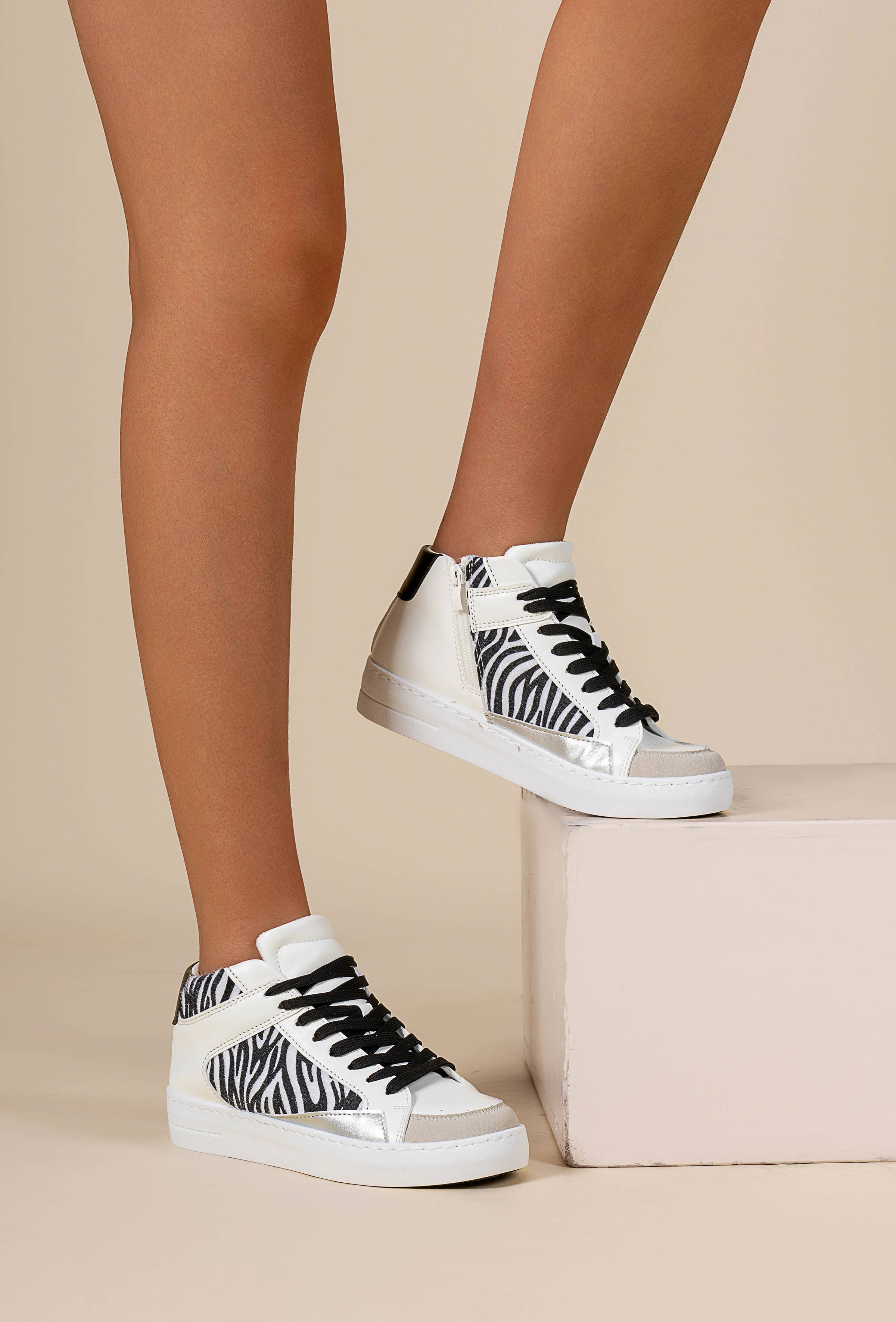 C'M PARIS – Sapatilha Lifestyle - Mulher por atacado – Ténis de Cano Alto com Lantejoulas e Estampados de Animais 652315