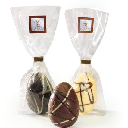 Chocolat blanc, noir et au lait Picasso de 3 pouces de haut dans un sac en cellophane pour la vente par Belgium's Chocolate Source