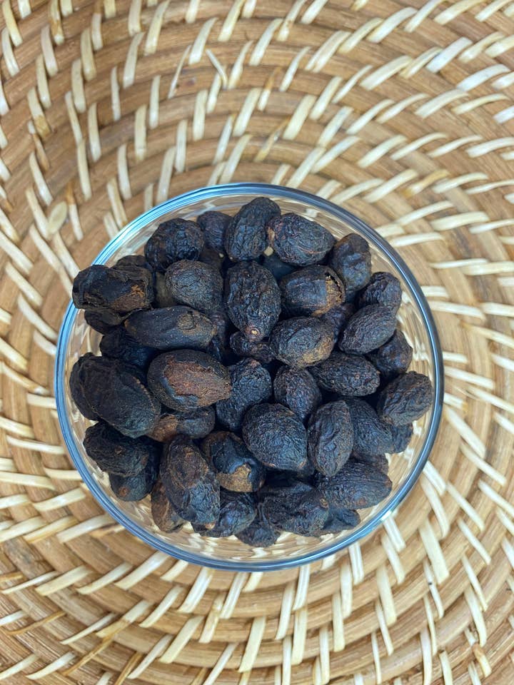 Saw Palmetto Berries (Whole) for wholesale by Twin Flame Candle Company by Jaye’s Moisture LLC
