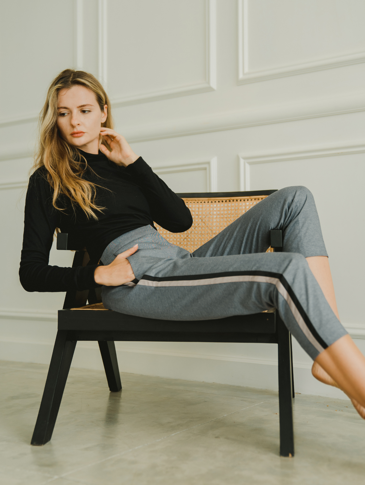 Hands To Hearts - Wholesale Knit Top - Women's - Reversible Knotted LS Turtleneck Azure7