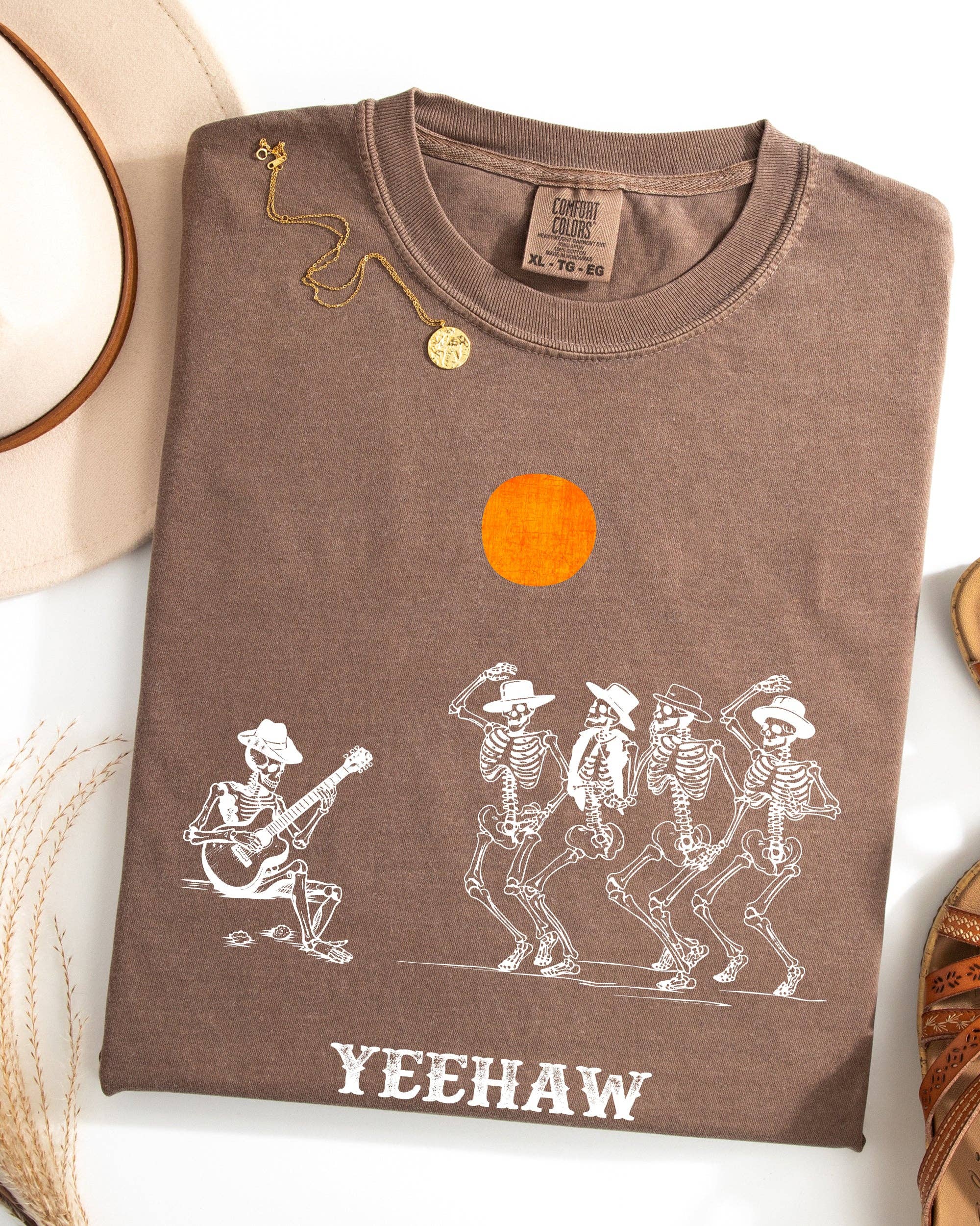 Refinery Number One LLC – Engroshandel Grafisk t-shirt - Dame – Yeehaw, dansende skeletter, Halloween, western, cowboys skjorte0