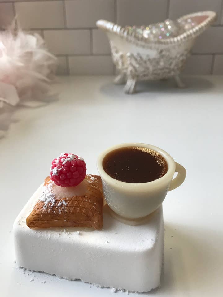 Beignet Scented Bath Bomb for wholesale by Honeycat Cosmetics