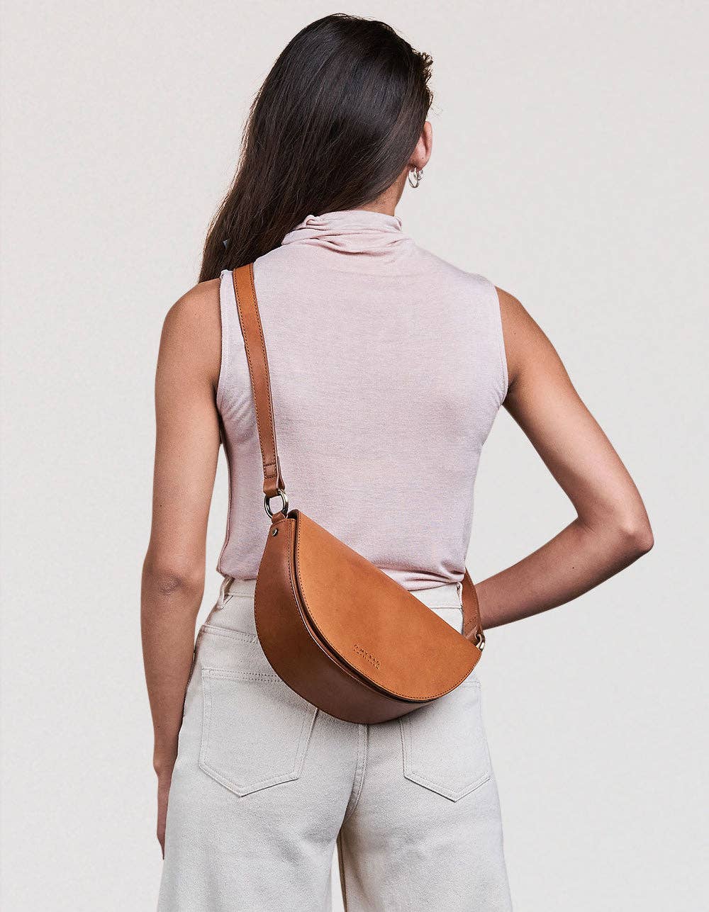 O My Bag - Wholesale Crossbody Bag - Women's - Laura - Cognac Classic Leather7