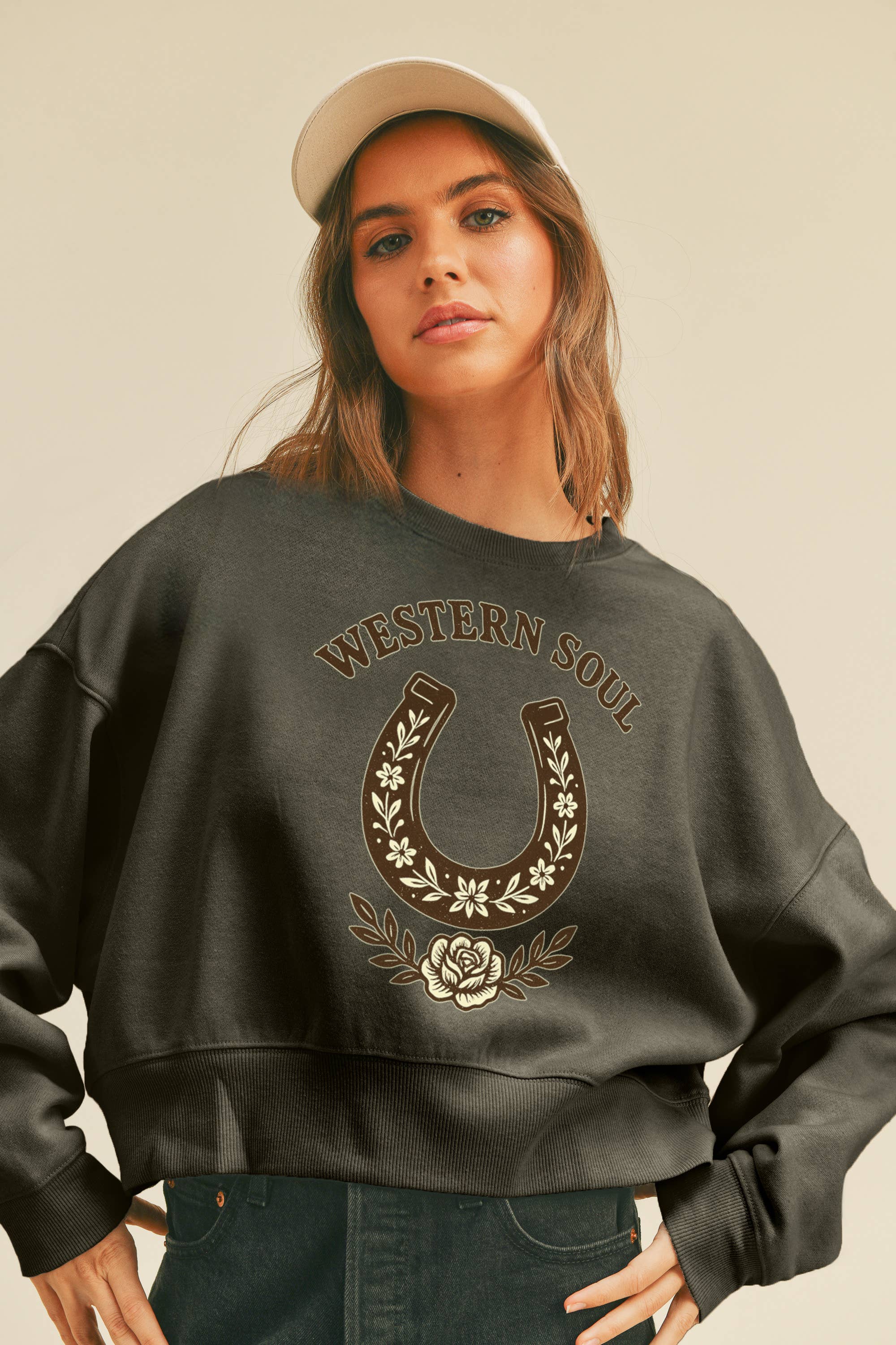 Honestee - Wholesale Graphic Sweatshirt - Women's - Western Soul Horseshoe Short Cropped Long Sleeve Sweatshirt0