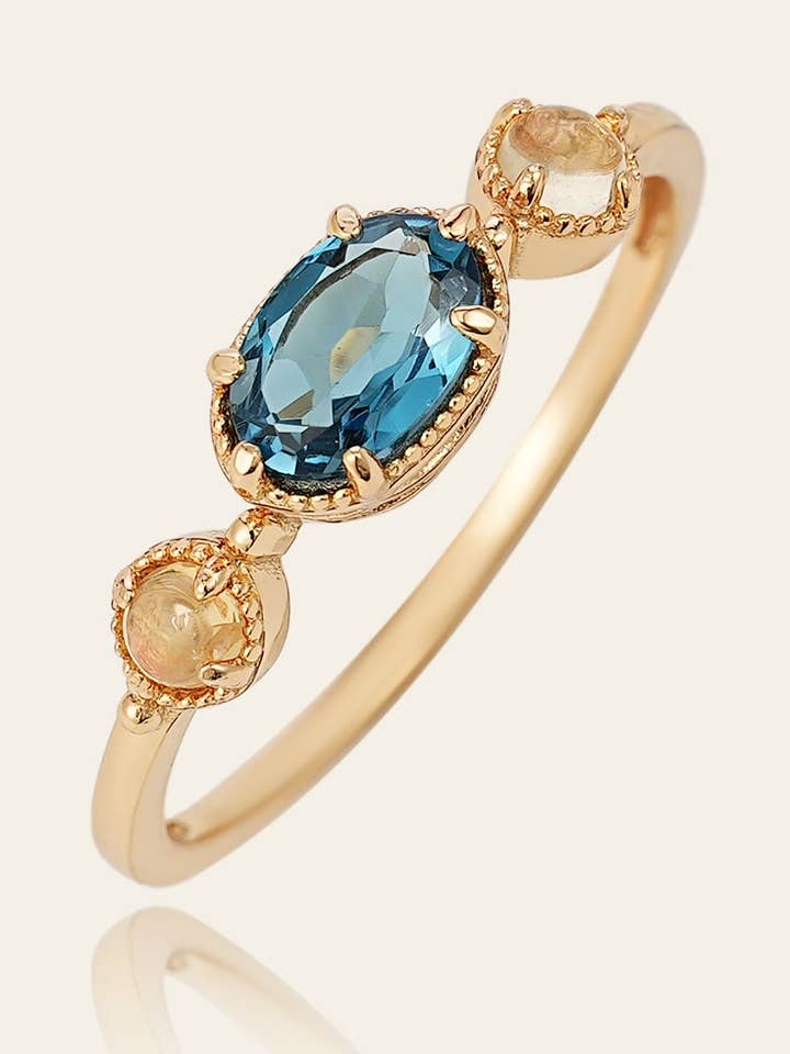 Bague en or massif 14K avec topaze célestine et opale pour la vente par Camellia NYC