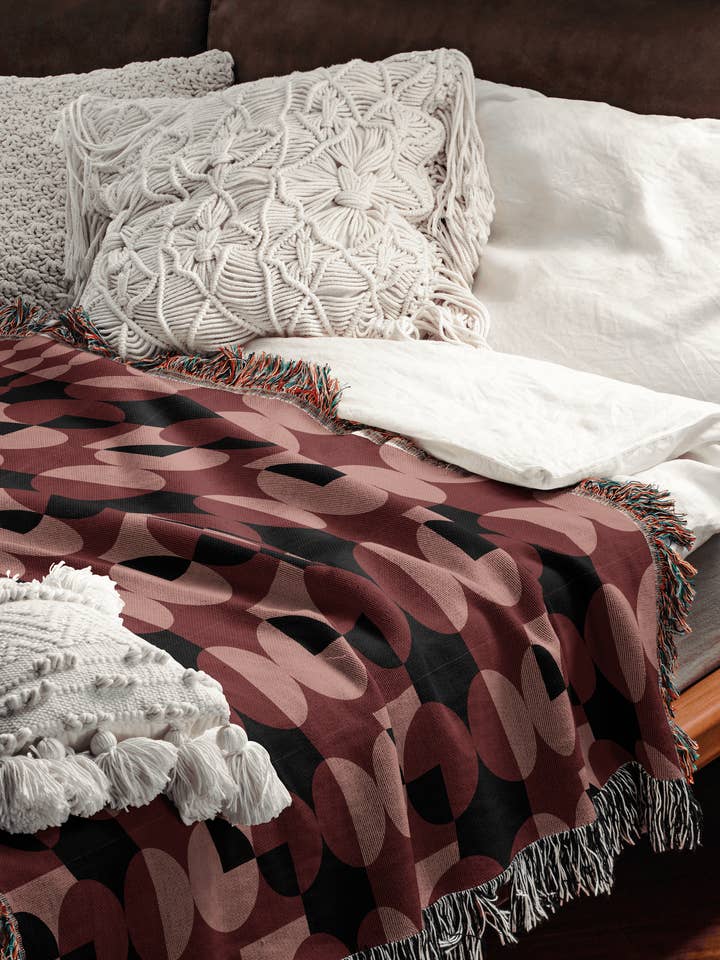 Geometric Illusion Woven Throw Blanket for wholesale by TaylorBassam