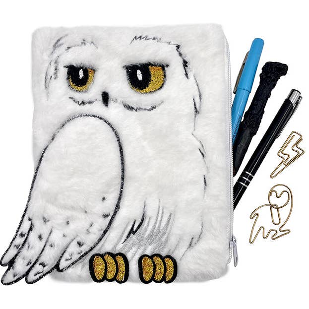 Insight Editions - #1 Pop Culture Publisher - Wholesale Pouch - Women's - Harry Potter: Hedwig Plush Accessory Pouch1