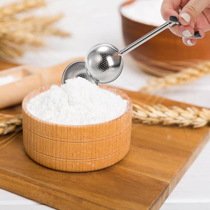 Magnifique Hearts - Wholesale Tea Strainer/Infuser - Stainless Steel Tea Infuser & Dusting Wand for Baking & Tea2