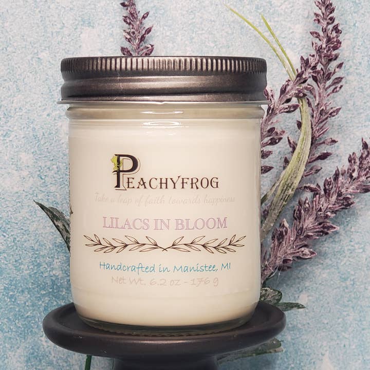 Lilacs In Bloom | 6 oz Spring Candle | Cotton Wick for wholesale by Peachyfrog