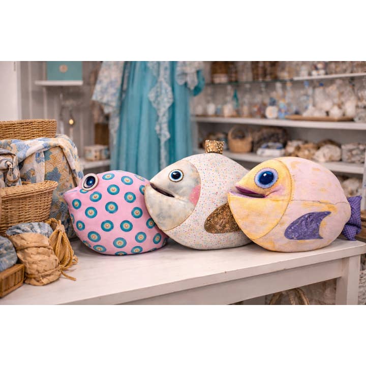 IPNG Design - Wholesale Throw/Decorative Pillow - Plush Fish-Shaped Decorative Pillow_Yellow7