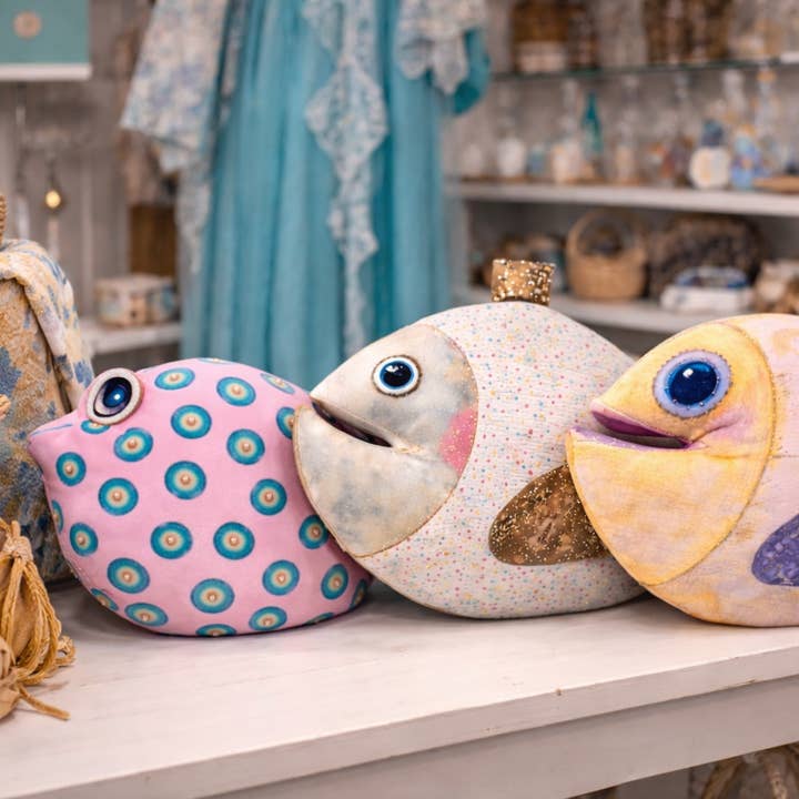 Cuscino Decorativo a Forma di Pesce in Peluche_Confezione Combo per la vendita all'ingrosso da parte di IPNG Design