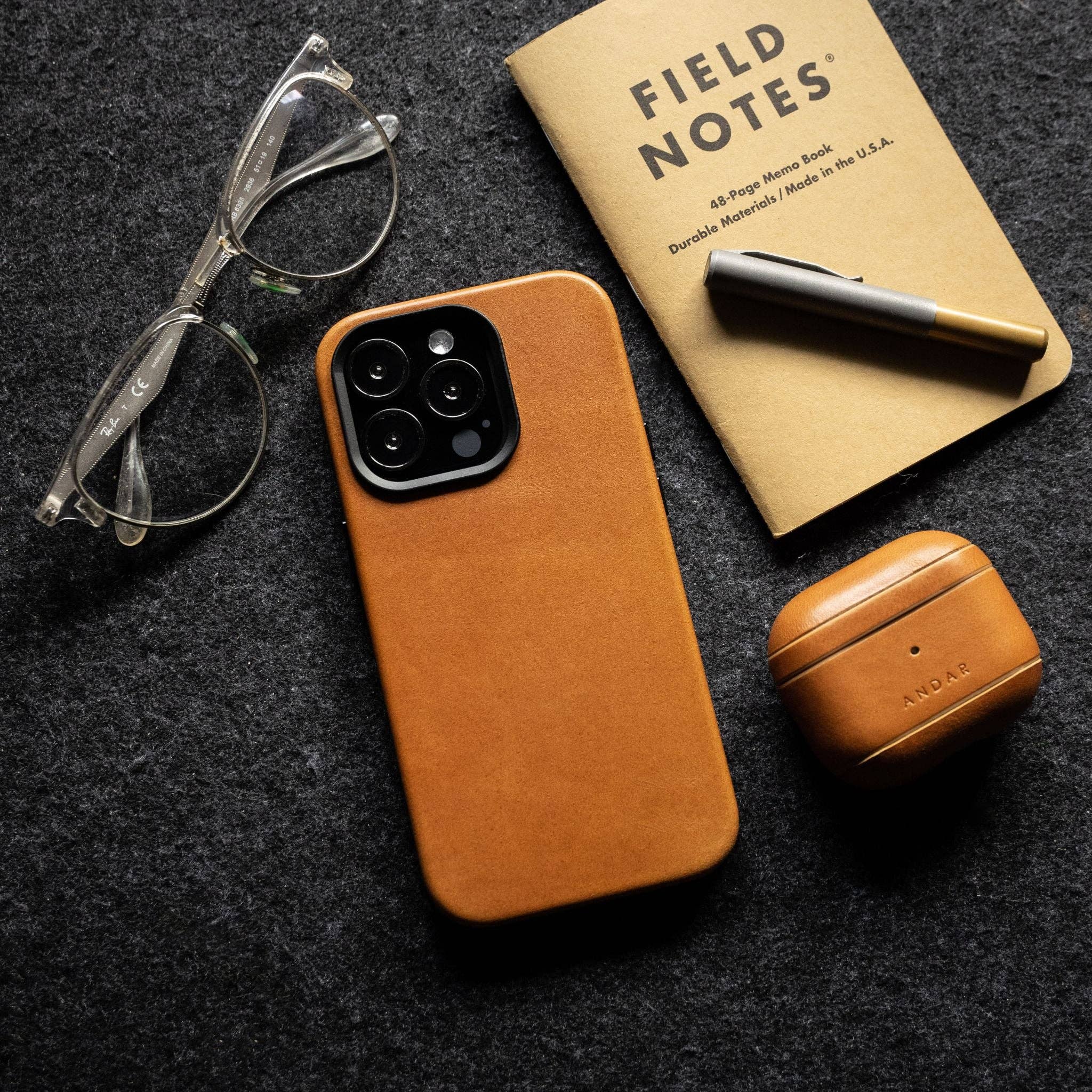 Andar - Wholesale Phone Case - Unisex - The Aspen Full Grain Leather iPhone Phone Case with MagSafe171