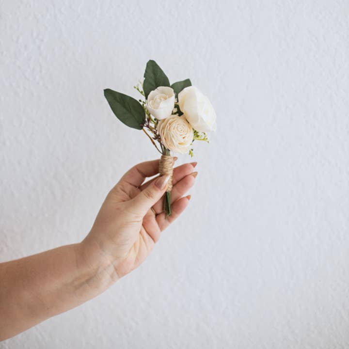 Oh You're Lovely - Wholesale DIY Craft Kit - DIY Boutonniere Kit