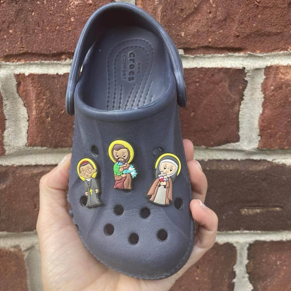 Brick House in the City - Wholesale Shoe Accessories - Saint Friends Croc Charm Set1