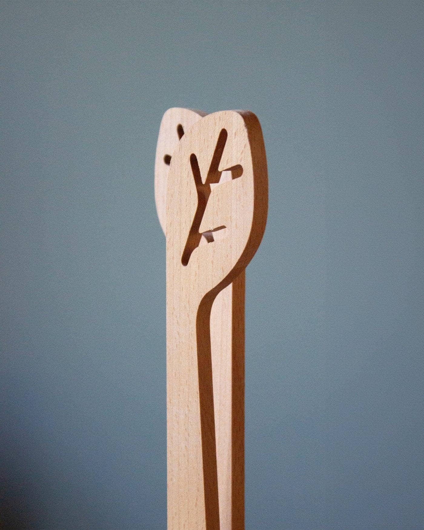 Reine Mère - Wholesale Serving Utensil - Du Bout des Feuilles - Beechwood salad servers2