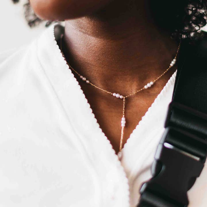Pretty Simple - Wholesale Y-Neck/Lariat Necklace - Pearly Satisfaction Y Drop Necklace
