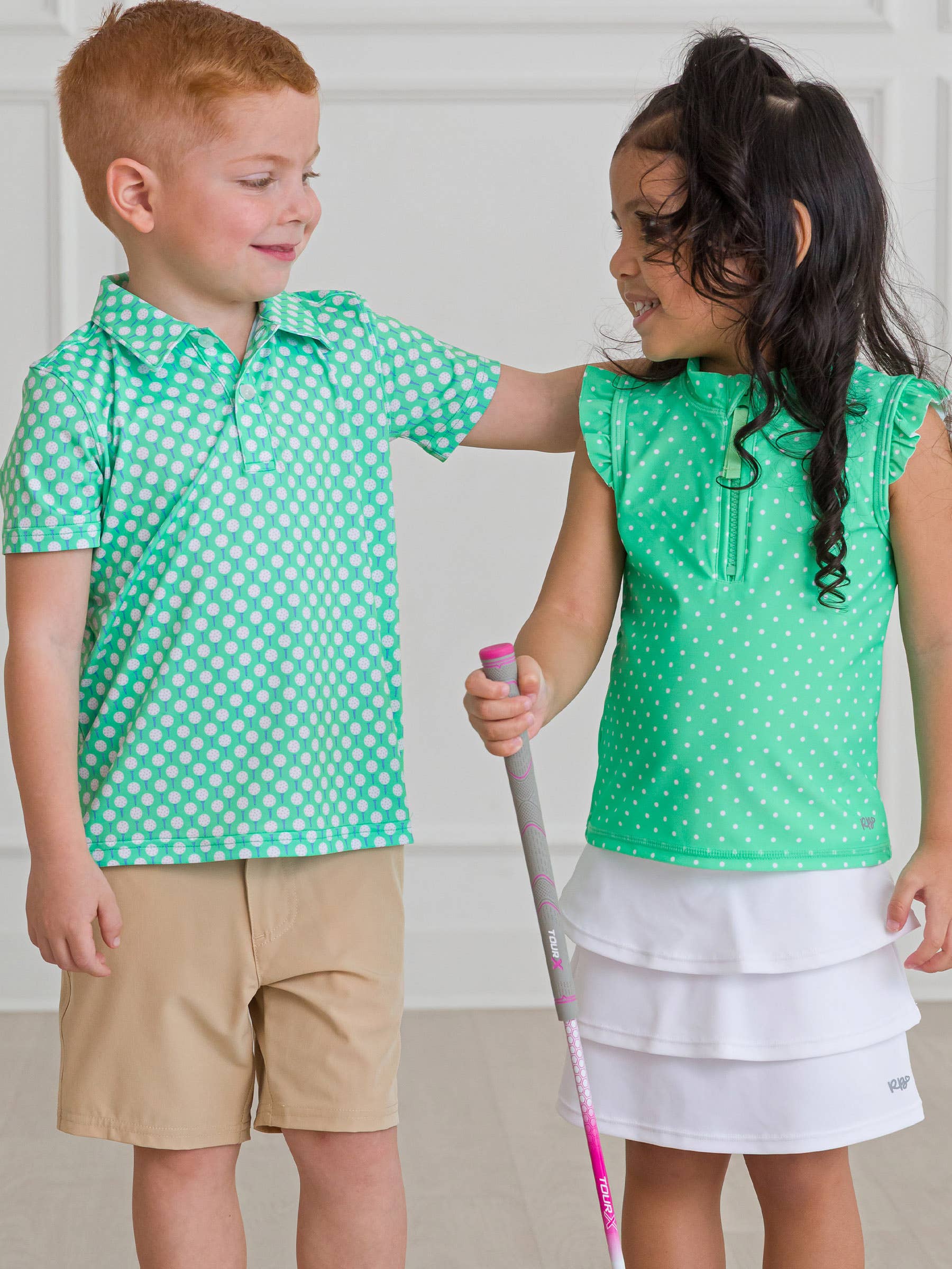 Verde Top Ativo Sem Mangas com Fecho e Folho de Primavera para Meninas com Micro Pontos para venda a revendedores na Faire4