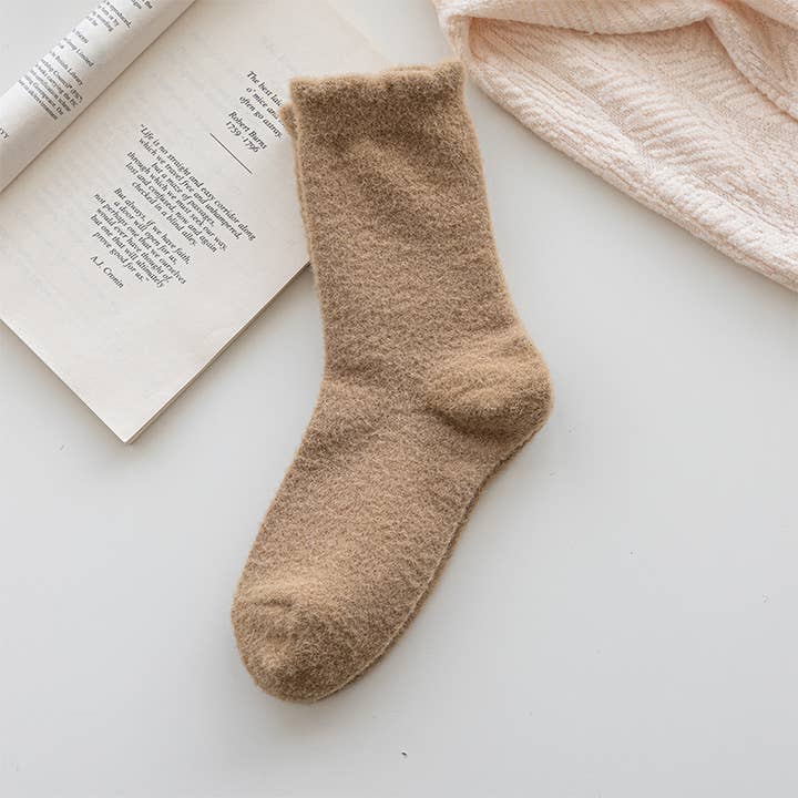 MKS America - Wholesale Socks - Women's - Fluffy Soft Plush Socks4