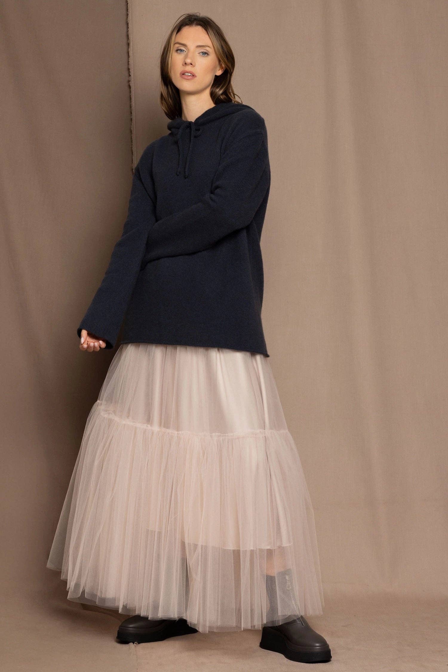 Madigan Cashmere - Venta al por mayor Sudadera con capucha - Mujer - Sudadera con capucha de cachemira Full Bloom Madi3