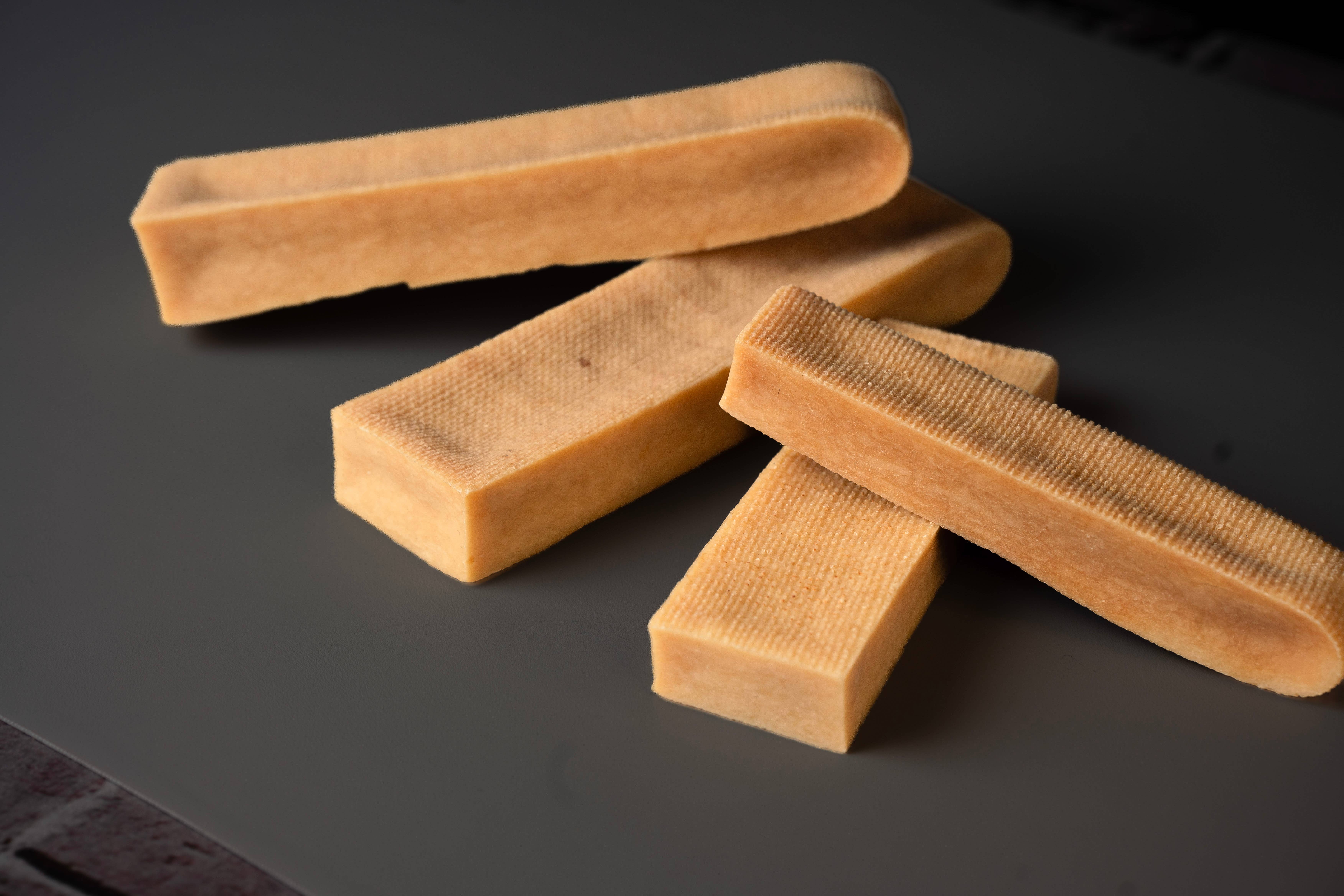 Yak and Paws - Wholesale Pet Treats - Dog - Yak Cheese Dog Chews -100% Natural, 5 lb Bulk Pack Yak Chees10