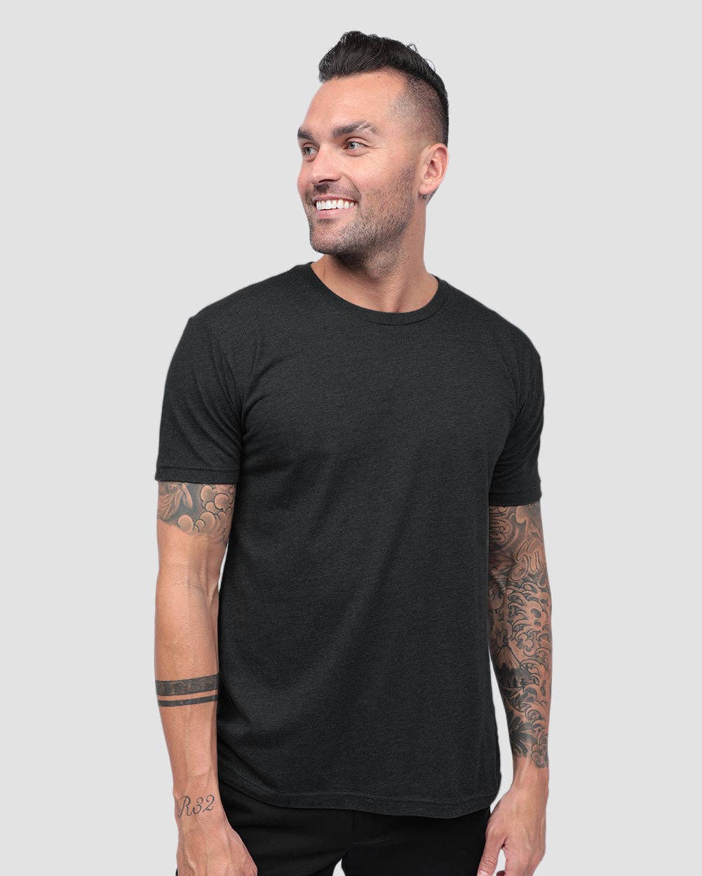 INTO THE AM - Wholesale T-Shirt - Men's - Men's Premium Basic Tee - Soft Fitted Blank T-Shirts6