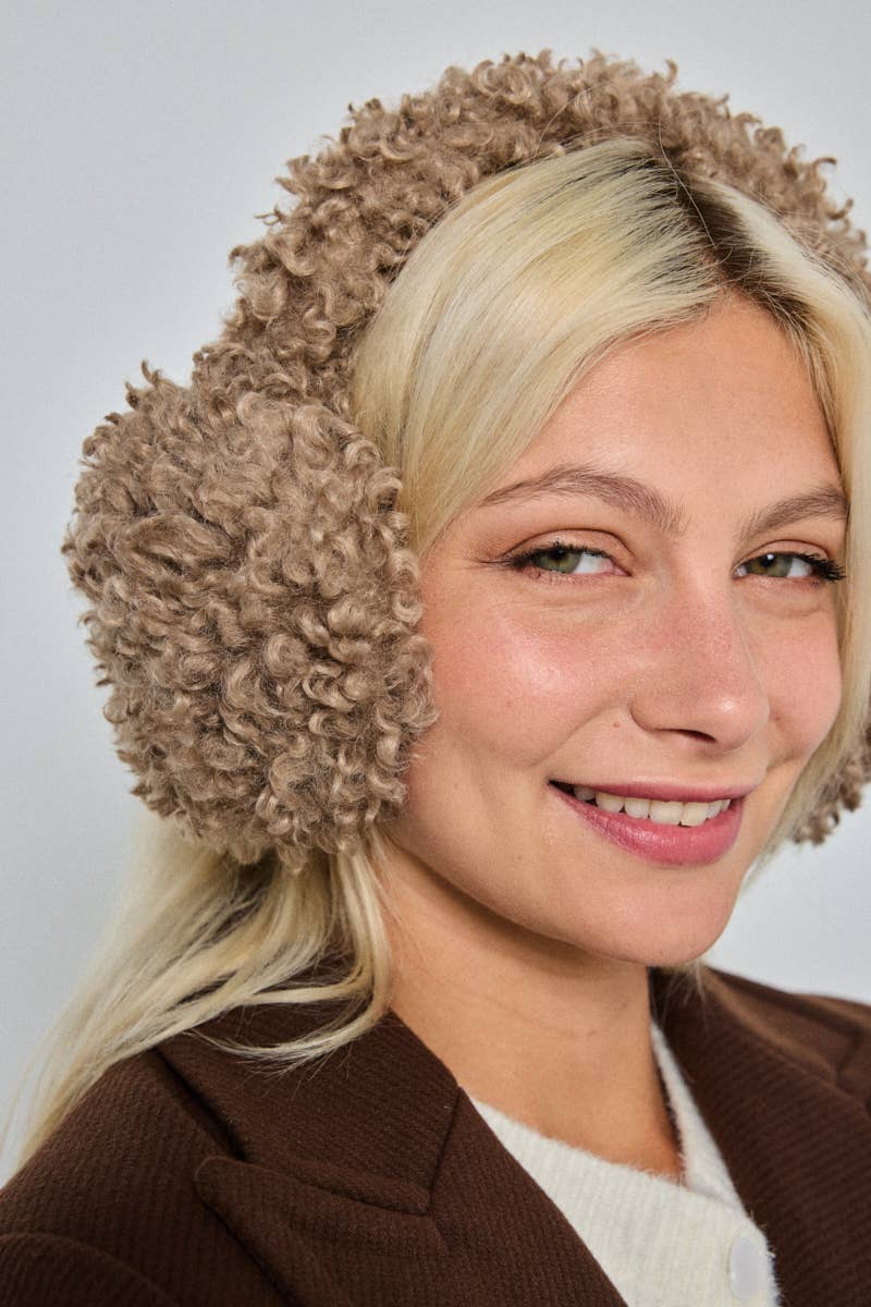 BYREN | ÉLINE L'ATELIER - Wholesale Earwarmers/Ear Muffs - Women's - CC11 faux fur earmuffs6