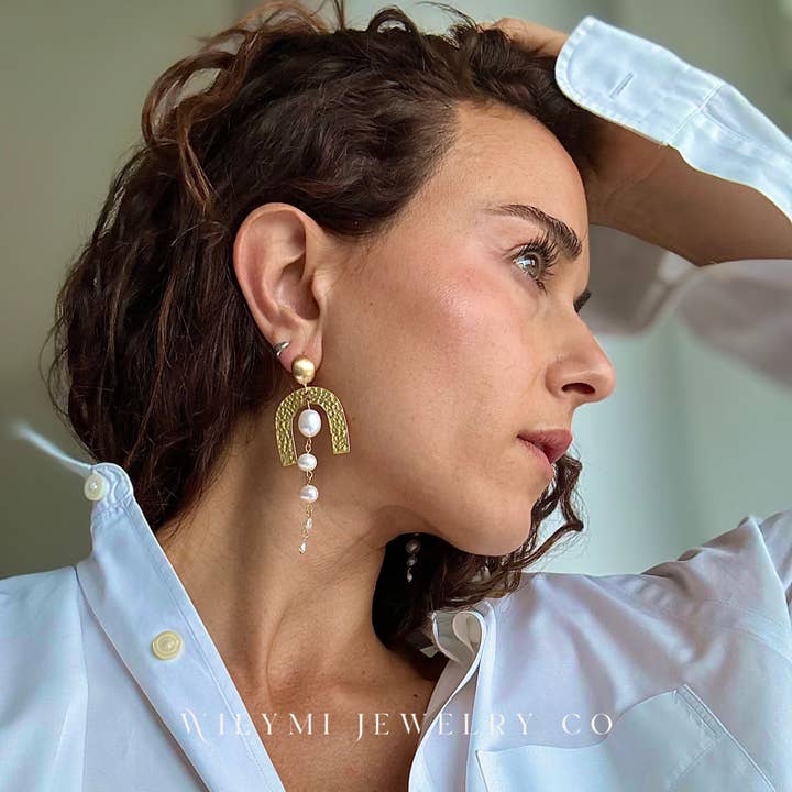 WILYMI Jewelry Co - Wholesale Dangle Earrings - CLARITY Cleopatra Pearl Earrings | Freshwater & Keshi Pearls
