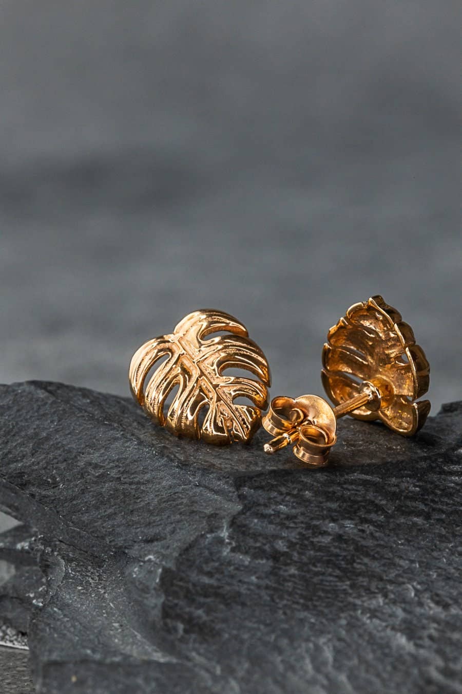 MadamLili - Wholesale Stud/Post Earrings - Monstera Leaf Earrings - 925 Sterling Rose Gold Plated - Exotic Leaves Jewelry - OHR925-899