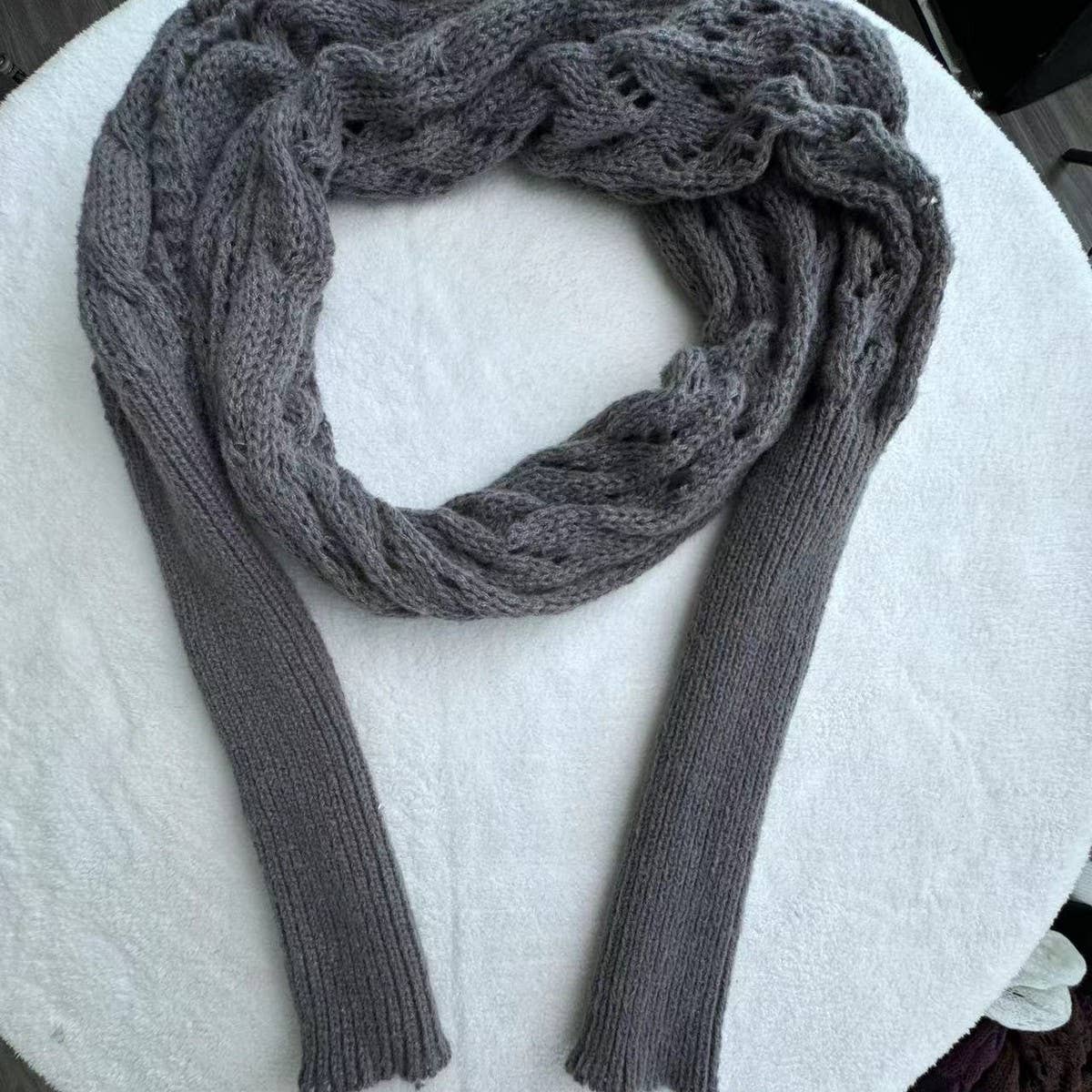 NINEXIS - Vente Écharpe – femme - CWASC1793_ÉCHARPE CREUSE TORSADÉE À COL CHÂLE À MANCHES LONGUES12