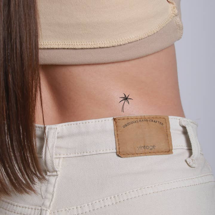 Ultra realistic temporary tattoo, new technology, duration of 1-2 weeks for wholesale by The Flash Tattoo
