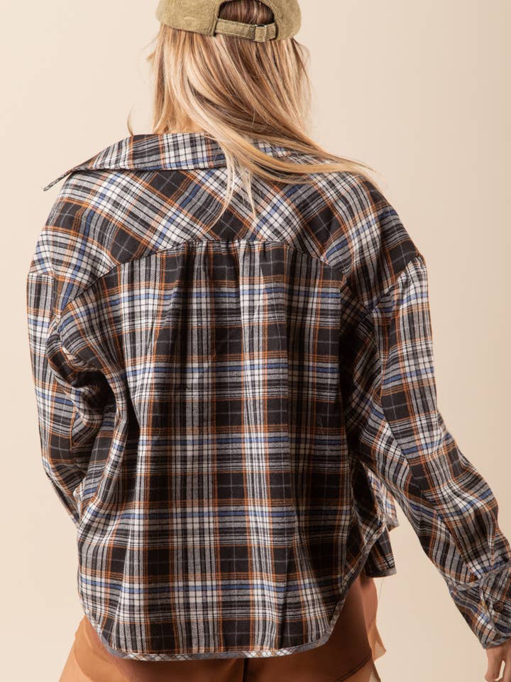VERY J - Wholesale Button Down Shirt - Women's - NT11147-Cuff Detail Plaid Oversized Button Up Shirt