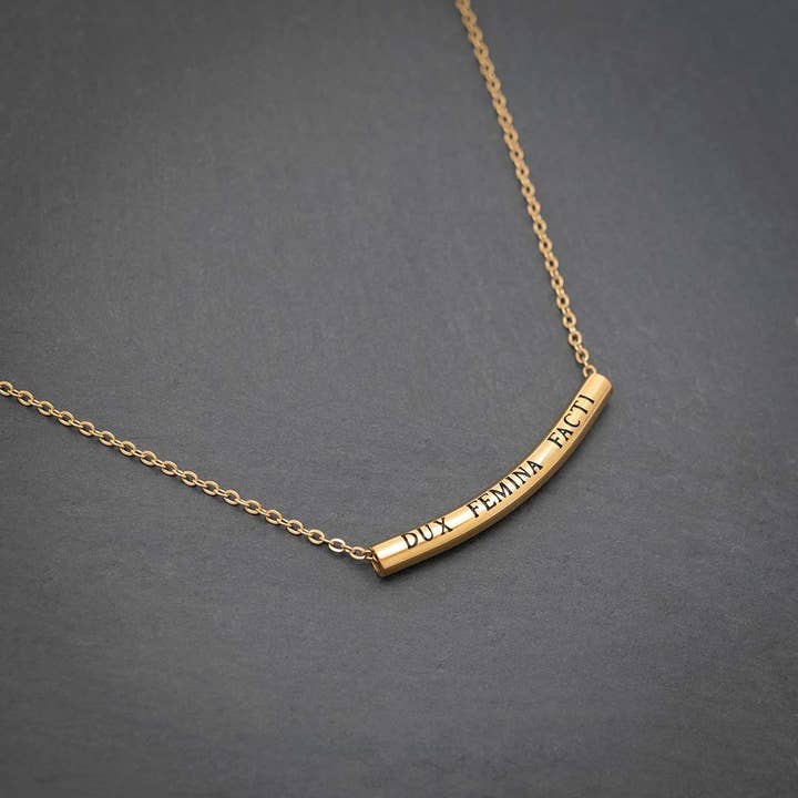 Boutique Academia - Venta al por mayor Collares con colgantes/abalorios - Collar DUX FEMINA FACTI