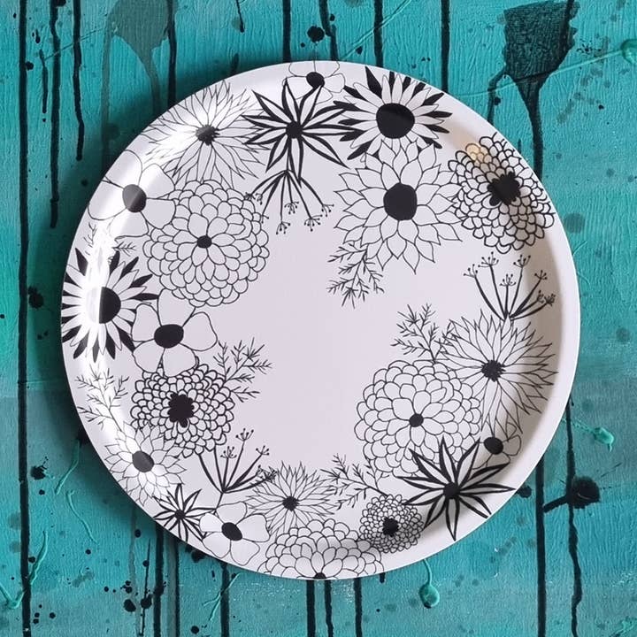tray FLOWER POWER black 31 cm for wholesale by erika tubbin
