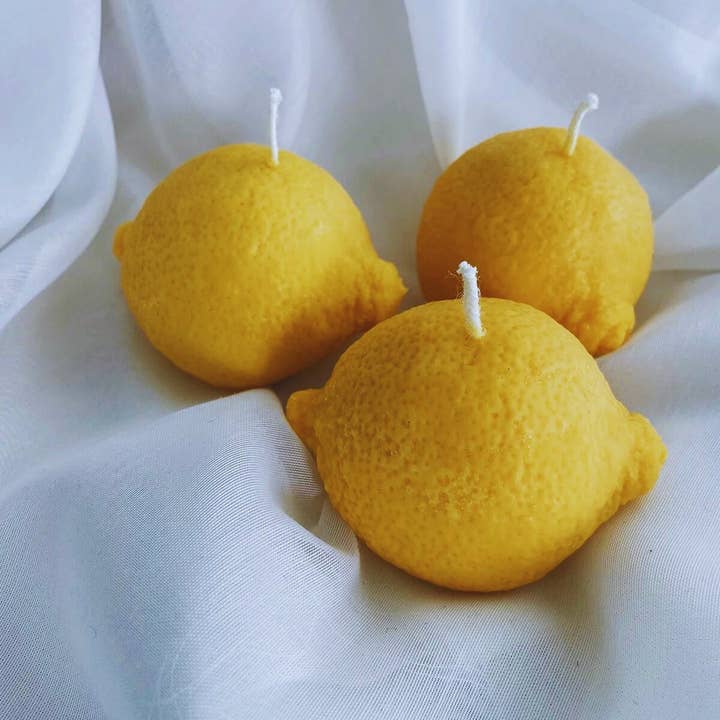 IrinisCandles - Wholesale Novelty Candle - Lemon Candle2