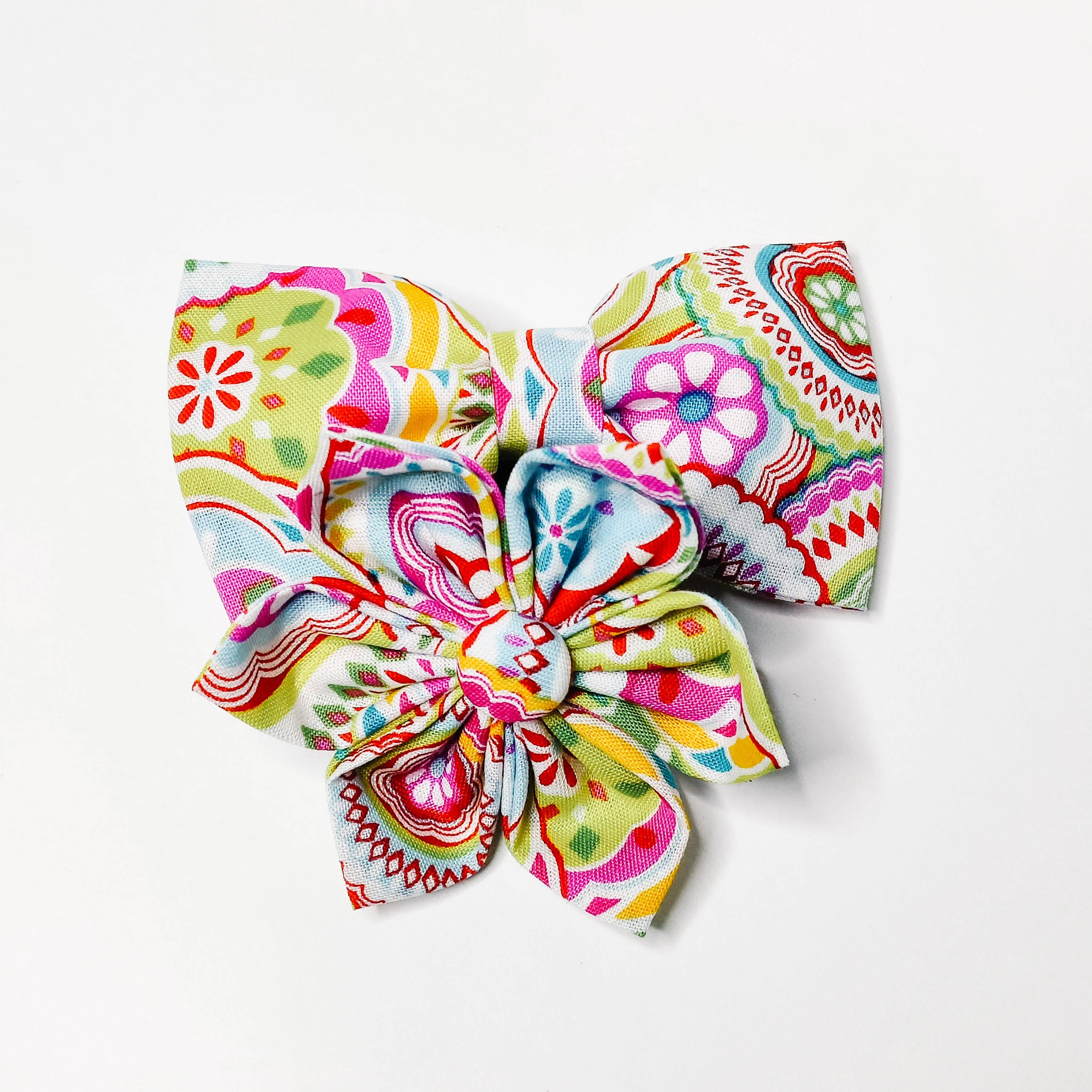 Charlotte's Pet - Wholesale Pet Bow Tie - Dog - Bright Paisley Dog Bow Tie and Collar Flower