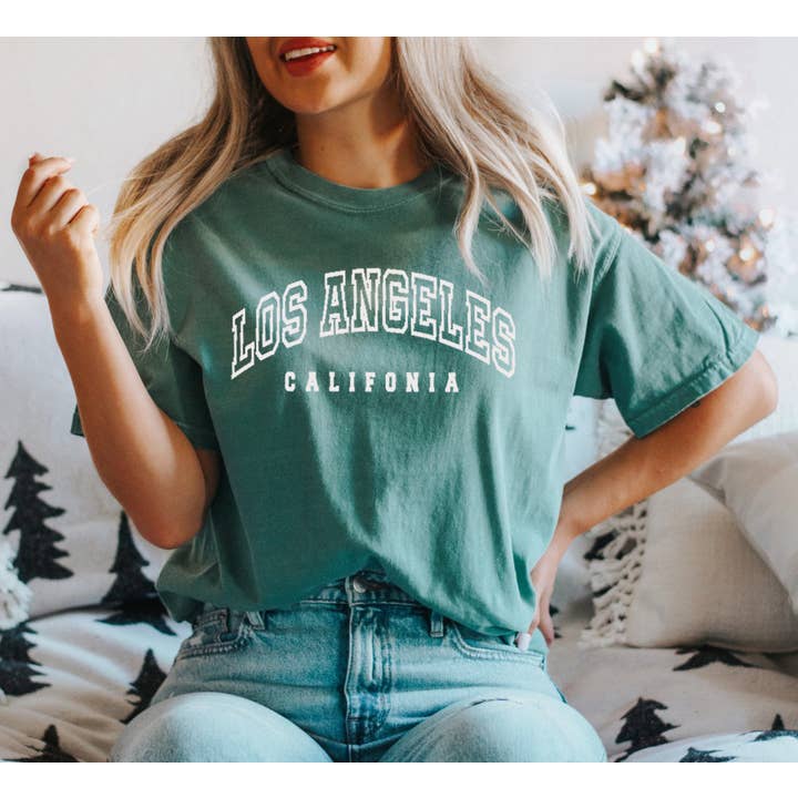 Shamaim - Venta al por mayor Camiseta serigrafiada - Mujer - Camiseta estampada teñida en prenda LOS ÁNGELES CALIFORNIA2