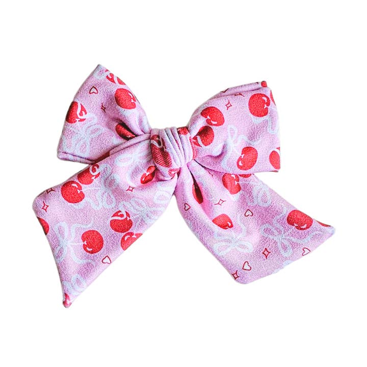 Noeud Écrasé Cerise pour la vente par Lovehearted Kiddos