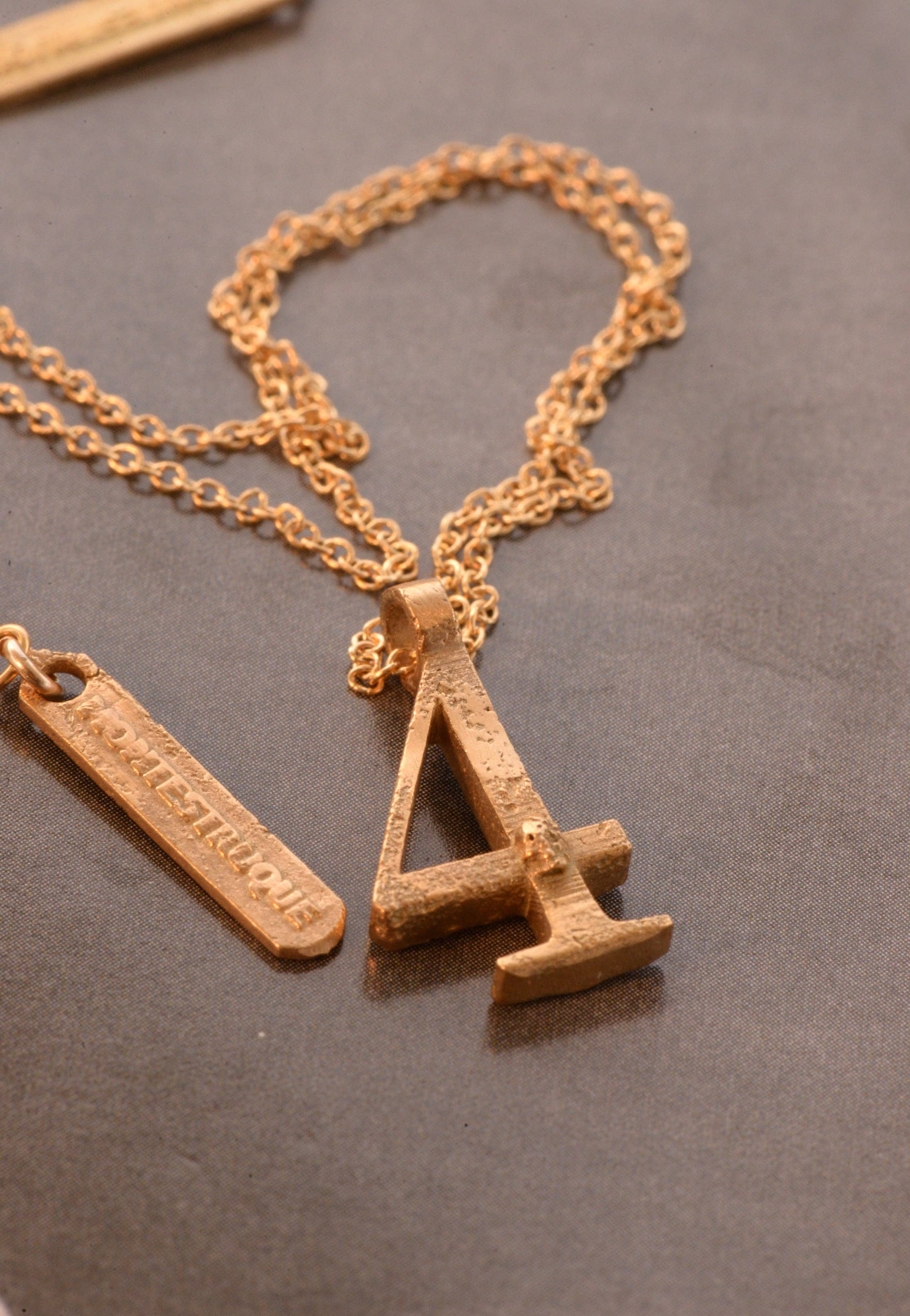 Montestruque – wholesale Hänge-/berlockhalsband – Tidlös Räkning2