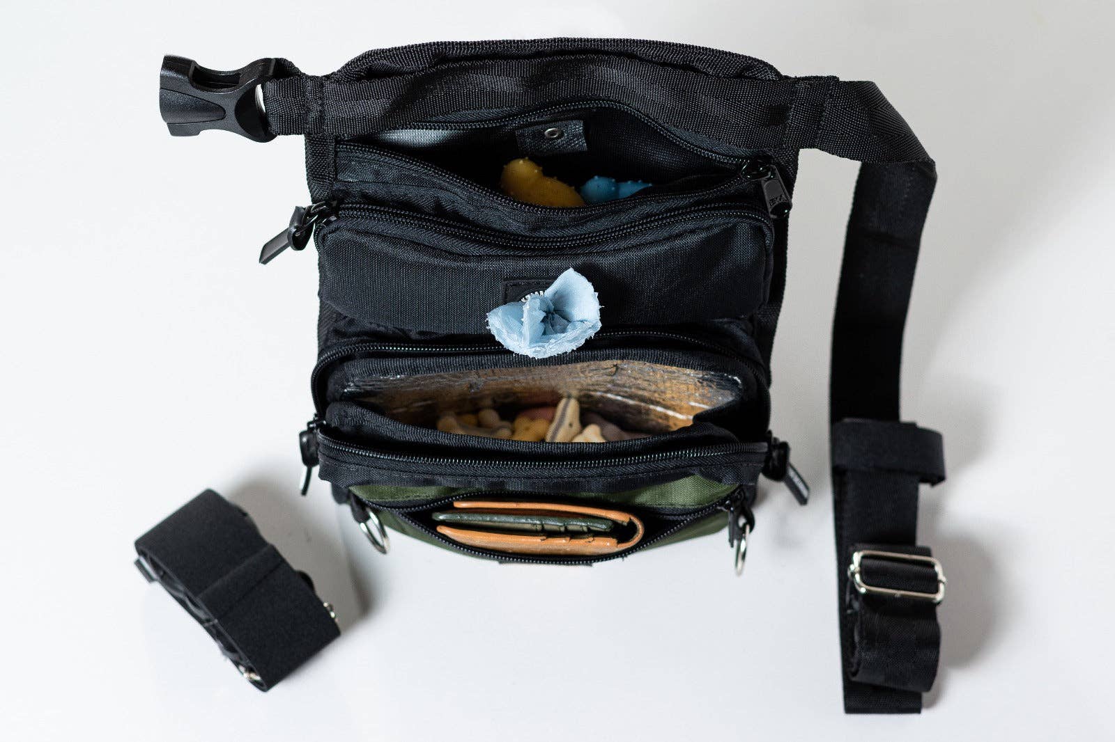 AkraCreations - Wholesale Pet Treat Bag - Dog - Slim Fit Thigh Treat Bag – Dog Training Pouch6