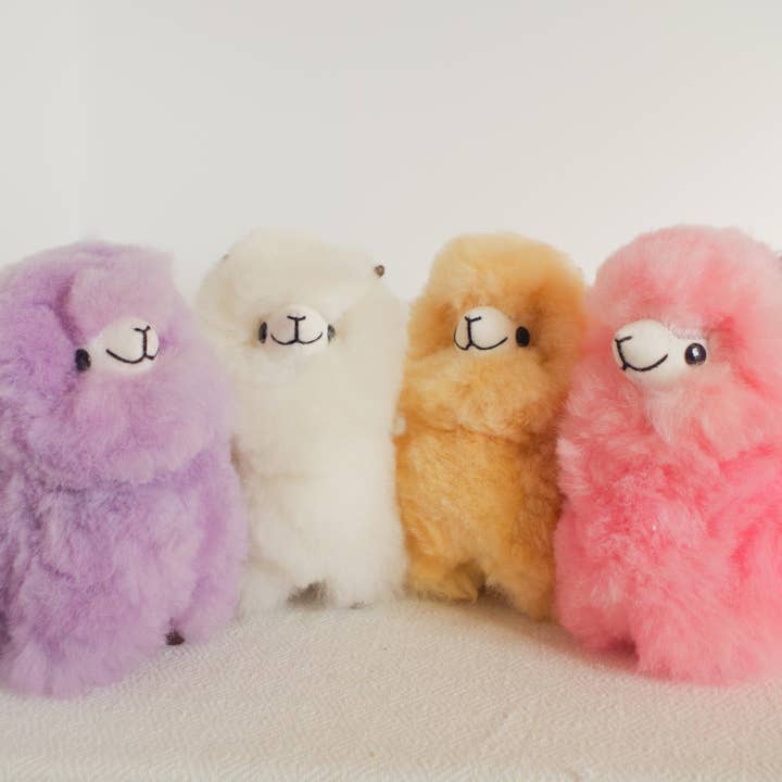 Chibi Llamas | Alpaca wool Llama Plushies | 100% Alpaca Toys for wholesale by Munai