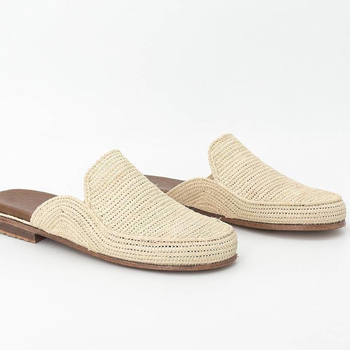 Beige Moroccan Raffia Slippers, Raffia shoes, raffia flats, Raffia for wholesale on Faire2