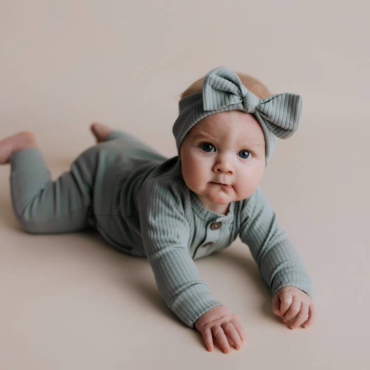 Three Little Tots - Wholesale Jumpsuit - Baby - Baby Ribbed Playsuit with Pockets and Bow14
