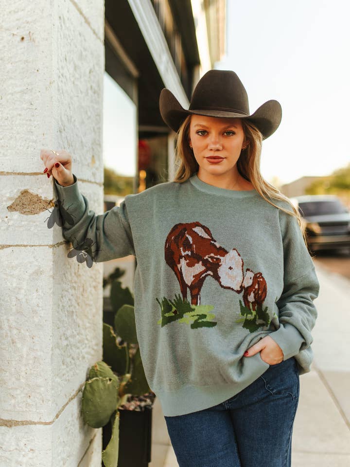 2 Fly Co - Wholesale Graphic Sweatshirt - Women's - CATTLE CREEK0