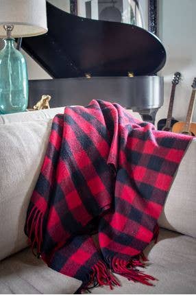 Thread Experiment - Wholesale Throw Blanket - 100% Fine Wool Buffalo Check Throw6