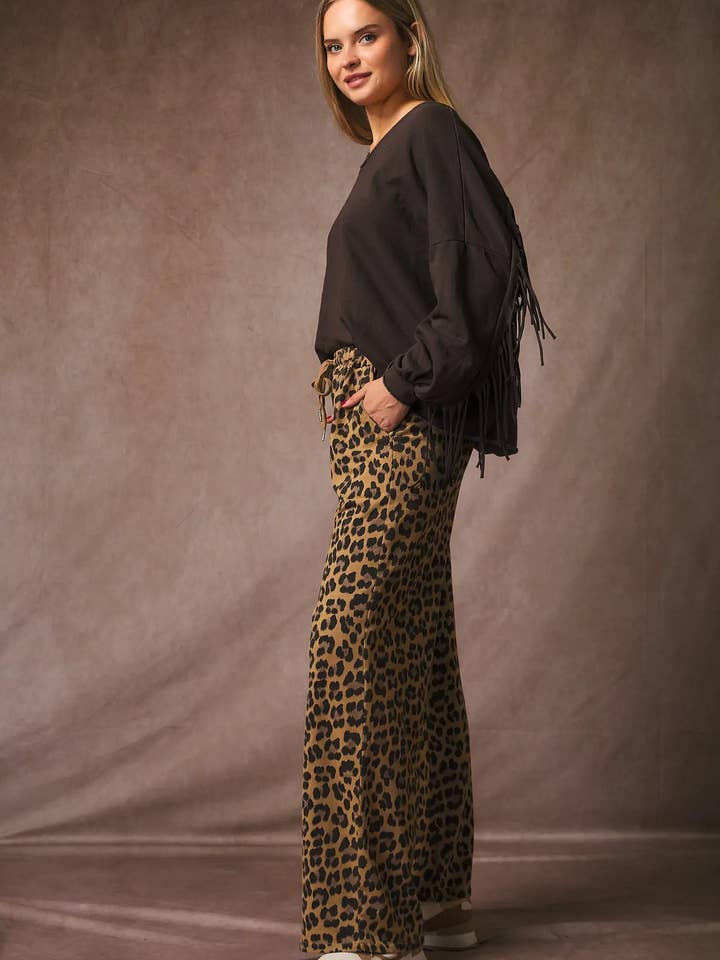 Pépouz' Paris - Wholesale Pants - Women's - Fluid and comfortable leopard print pants PPN25611