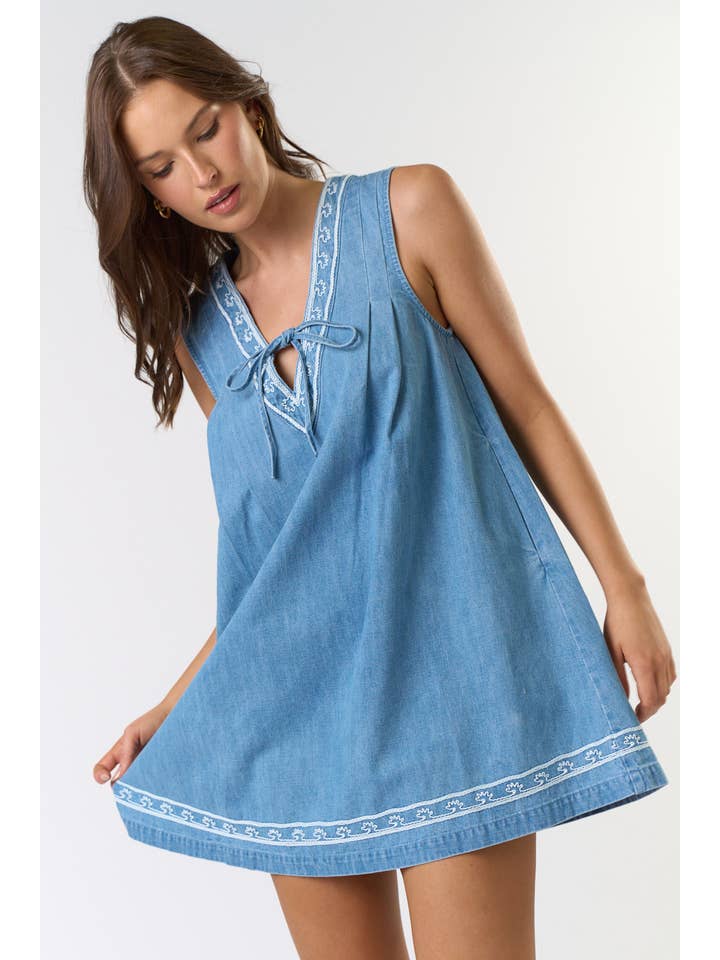 ILD5211 SLEEVELESS EMBROIDERED DENIM DRESS for wholesale on Faire