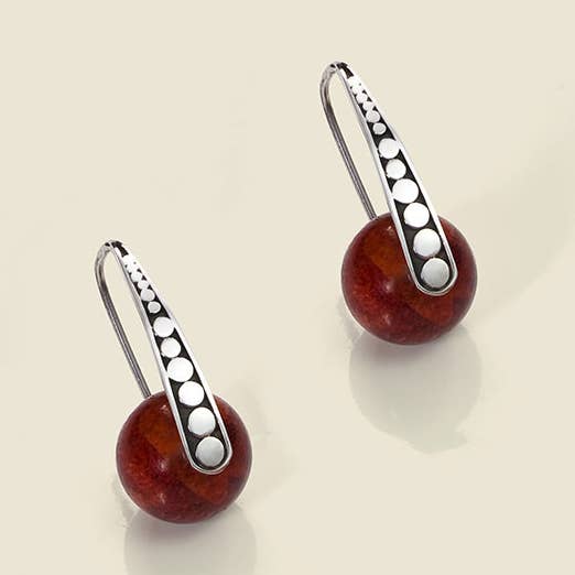 Silver Earring With Dots And Small Ball Of for wholesale by El Expreso de Oriente