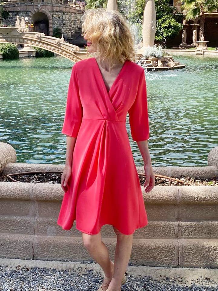 Robe ELISA for wholesale by Phalaenopsis Paris