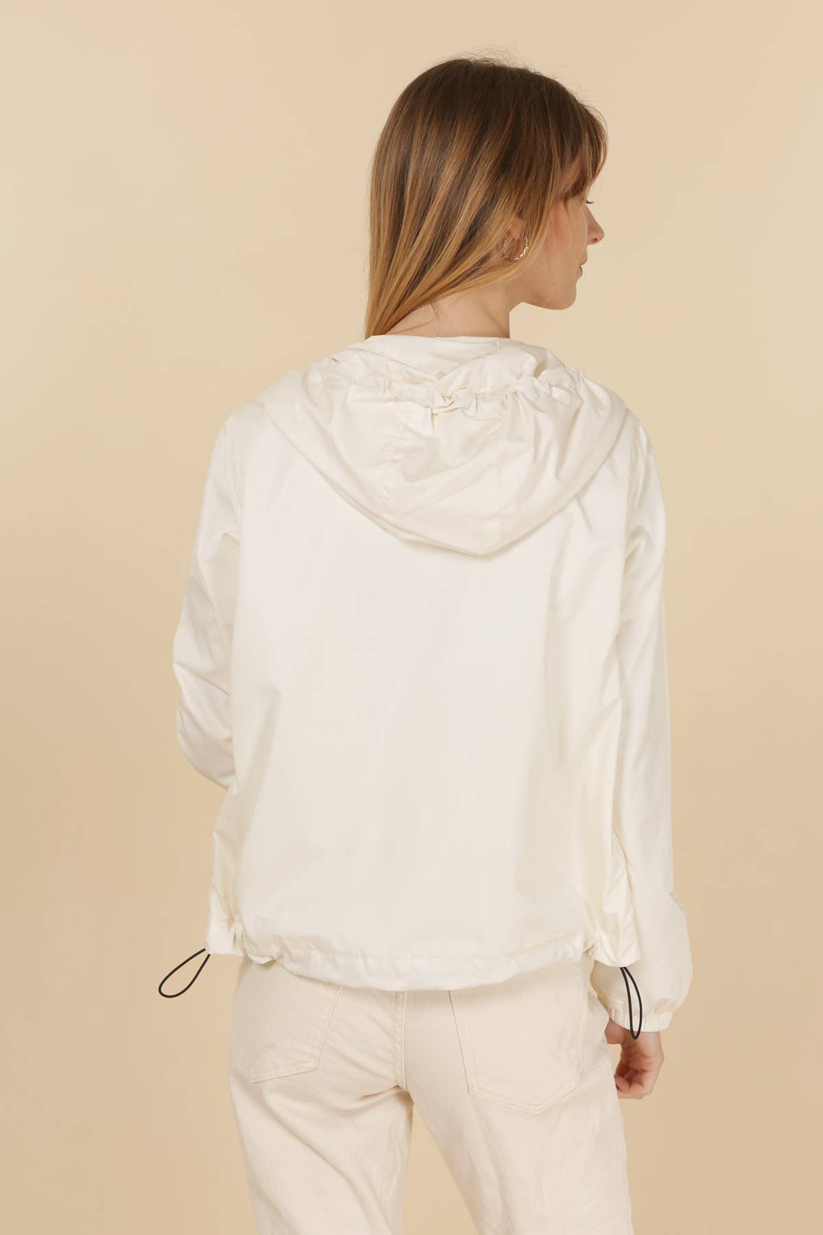 Attrait Paris - Wholesale Windbreaker - Women's - Short hooded windbreaker with colorful zip15